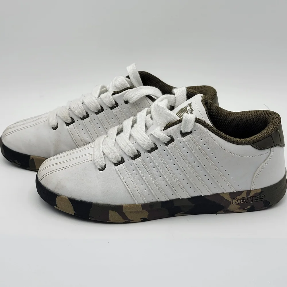 Varsity White and Camouflage Kids Sneakers Bt K-Swiss SIZE 3.5. #1549‎